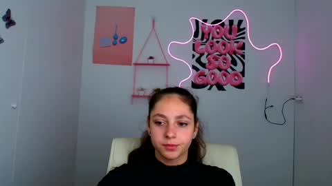 Snapshot of amber__r chatting on 07/07/26, 06:58 Amber online show from 07/07/26, 06:58