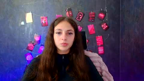 Snapshot of amber__r chatting on 07/24/26, 05:49 Amber online show from 07/24/26, 05:49
