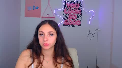 Snapshot of amber__r chatting on 07/29/26, 05:38 Amber online show from 07/29/26, 05:38