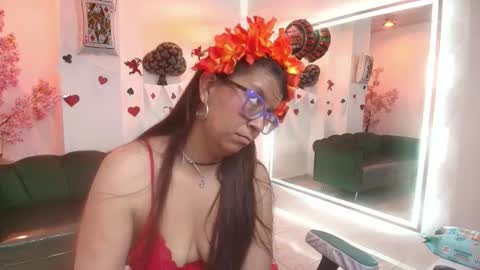 amber__rouge online show from 02/15/26, 07:51