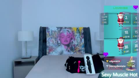 Snapshot of amber_adams_ chatting on 12/22/24, 04:38 Amber online show from 12/22/24, 04:38