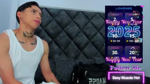 Snapshot of amber_adams_ chatting on 01/19/25, 02:06 Amber online show from 01/19/25, 02:06