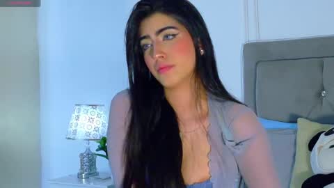 amber_bull online show from 06/05/26, 04:56