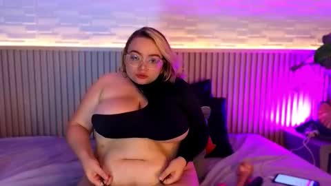 A M B E R   B U N N Y X online show from 01/08/26, 02:58