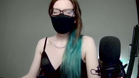 Snapshot of amber_candyfloss chatting on 02/24/25, 02:19 Amber non-nude model online show from 02/24/25, 02:19