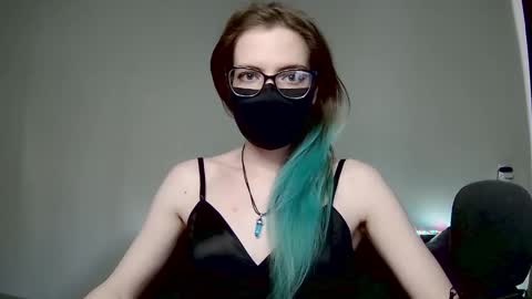 Snapshot of amber_candyfloss chatting on 03/04/25, 08:24 Amber non-nude model online show from 03/04/25, 08:24