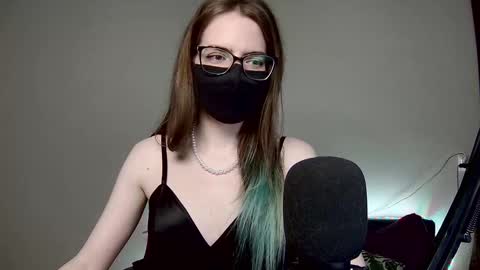 Snapshot of amber_candyfloss chatting on 10/06/25, 11:13 Amber non-nude model online show from 10/06/25, 11:13