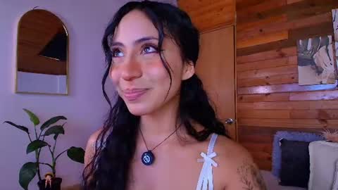 amber_curly online show from 06/26/26, 05:39