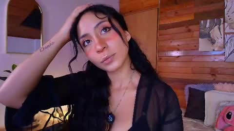 amber_curly online show from 07/23/26, 09:02