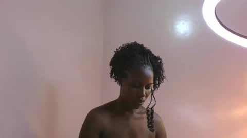 Snapshot of amber_cutie2 chatting on 12/15/25, 09:41 amber_cutie2 online show from 12/15/25, 09:41