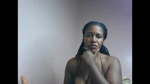 amber_cutie2 online show from 04/06/26, 10:22