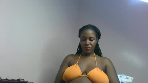 amber_cutie2 online show from 04/09/26, 12:21
