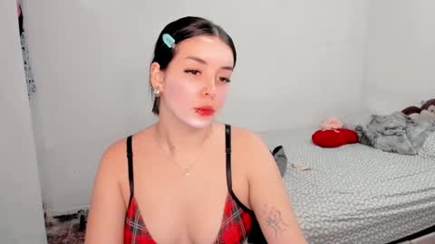 Snapshot of amber_landy1 chatting on 12/31/24, 02:29 amber online show from 12/31/24, 02:29