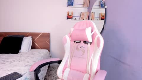 Amber online show from 02/08/25, 08:42