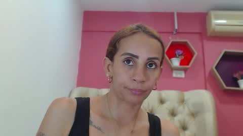 Amber Moore online show from 11/27/25, 11:18