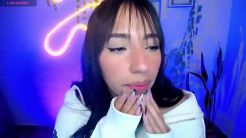 Amber online show from 02/11/25, 02:02