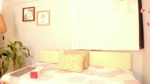 Snapshot of amber_novoa chatting on 02/25/26, 12:26 Amber Novoa online show from 02/25/26, 12:26