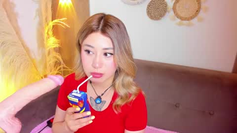 amber_palmer online show from 05/03/26, 08:26