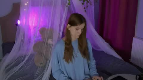 Amber online show from 04/12/26, 05:34