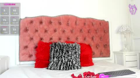 Snapshot of amber_roose75 chatting on 02/24/25, 12:05 julieta  online show from 02/24/25, 12:05