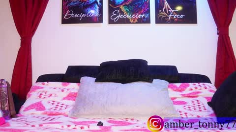     online show from 11/23/25, 09:09