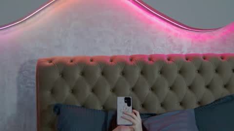 Amber online show from 02/10/26, 06:01