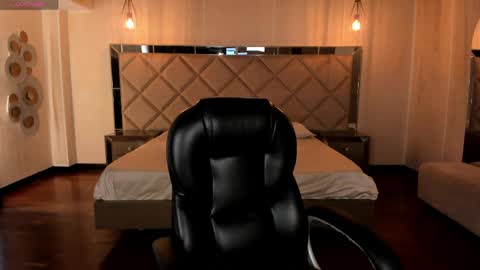  Amber   online show from 04/05/26, 05:32