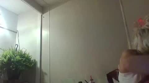 Kaligirll online show from 11/01/25, 08:49