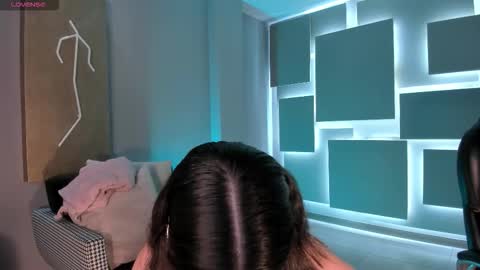 Amber  online show from 11/05/25, 10:21