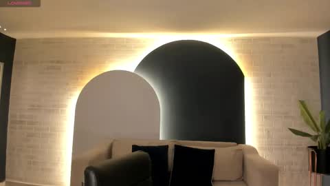 Amber Fox online show from 11/27/25, 12:07