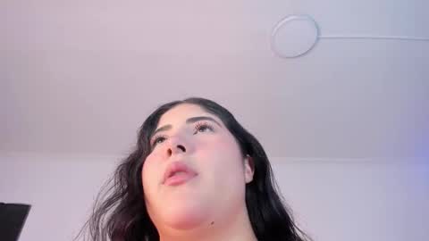 Snapshot of amberinihoffman chatting on 01/13/26, 11:37 Amber online show from 01/13/26, 11:37