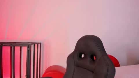 Snapshot of amberinihoffman chatting on 02/09/26, 11:47 Amber online show from 02/09/26, 11:47