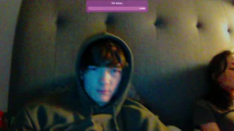 Snapshot of amberispurple chatting on 12/31/24, 02:40 AmberIsPurple online show from 12/31/24, 02:40