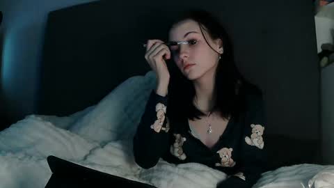 Snapshot of amberispurple chatting on 02/07/25, 07:49 AmberIsPurple online show from 02/07/25, 07:49