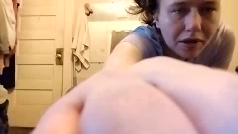 amberjohnson1387 online show from 11/25/25, 03:28