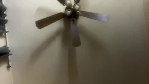 amberkni online show from 04/23/26, 09:19