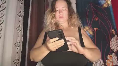 Snapshot of amberlissi chatting on 07/28/26, 02:35 LISSY online show from 07/28/26, 02:35