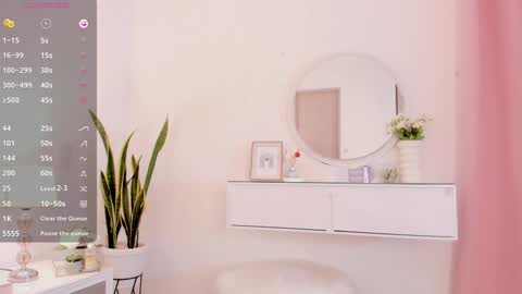 Snapshot of amberlowell chatting on 01/29/25, 12:43 Amber online show from 01/29/25, 12:43