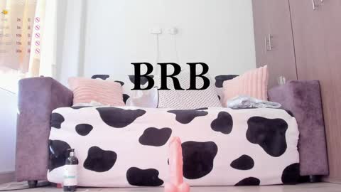 Snapshot of ambermiller04 chatting on 12/14/24, 02:21 Amber online show from 12/14/24, 02:21