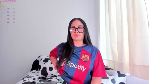 Snapshot of ambermiller04 chatting on 01/28/25, 06:07 Amber online show from 01/28/25, 06:07