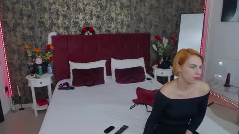 AmberMinxy online show from 12/02/25, 07:57