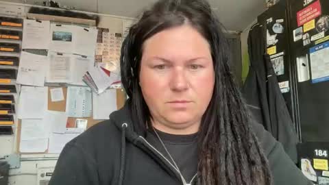 ambermoss7 online show from 04/22/26, 05:47