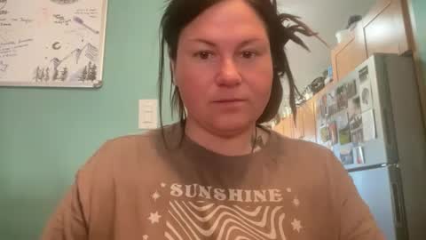 Snapshot of ambermoss7 chatting on 04/27/26, 03:54 ambermoss7 online show from 04/27/26, 03:54