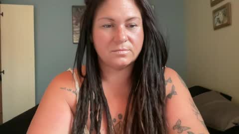 Snapshot of ambermoss7 chatting on 07/24/26, 05:33 ambermoss7 online show from 07/24/26, 05:33