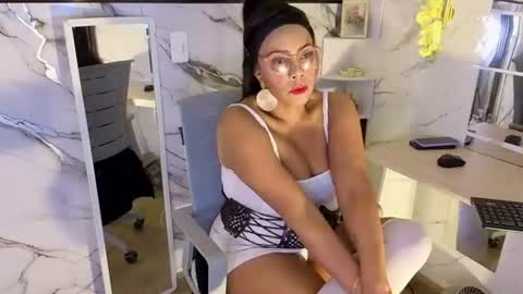   online show from 07/23/26, 02:37