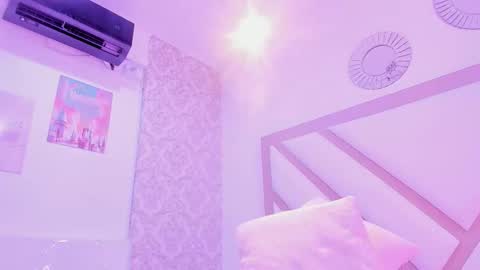 Amberr Sweet  online show from 11/20/25, 08:30