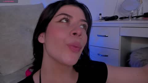 Snapshot of amberredzee chatting on 12/05/24, 10:01 Amber Redzee online show from 12/05/24, 10:01