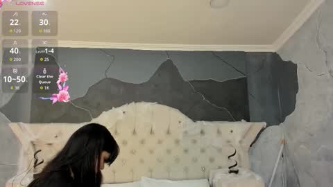 Snapshot of amberrgrey_ chatting on 10/08/25, 05:10 Amber Grey online show from 10/08/25, 05:10