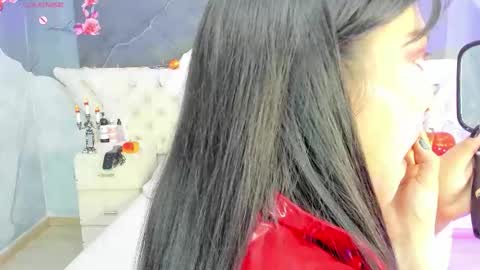Snapshot of amberrgrey_ chatting on 10/15/25, 06:52 Amber Grey online show from 10/15/25, 06:52
