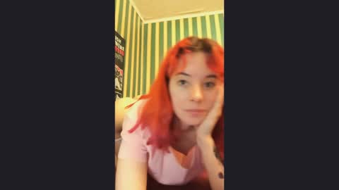 Snapshot of amberrrdolll chatting on 05/04/26, 11:01 amberrrdolll online show from 05/04/26, 11:01